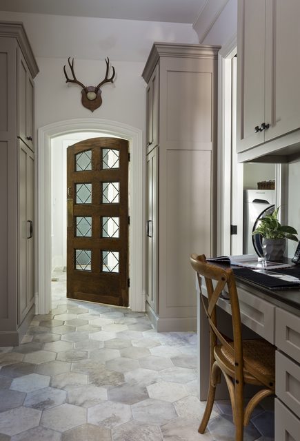 Giverny custom home in SouthPark — interior detail, photograph 23 of 51