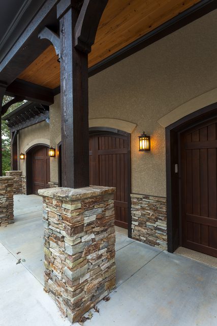 Henry Harris custom home — interior detail, photograph 3 of 45