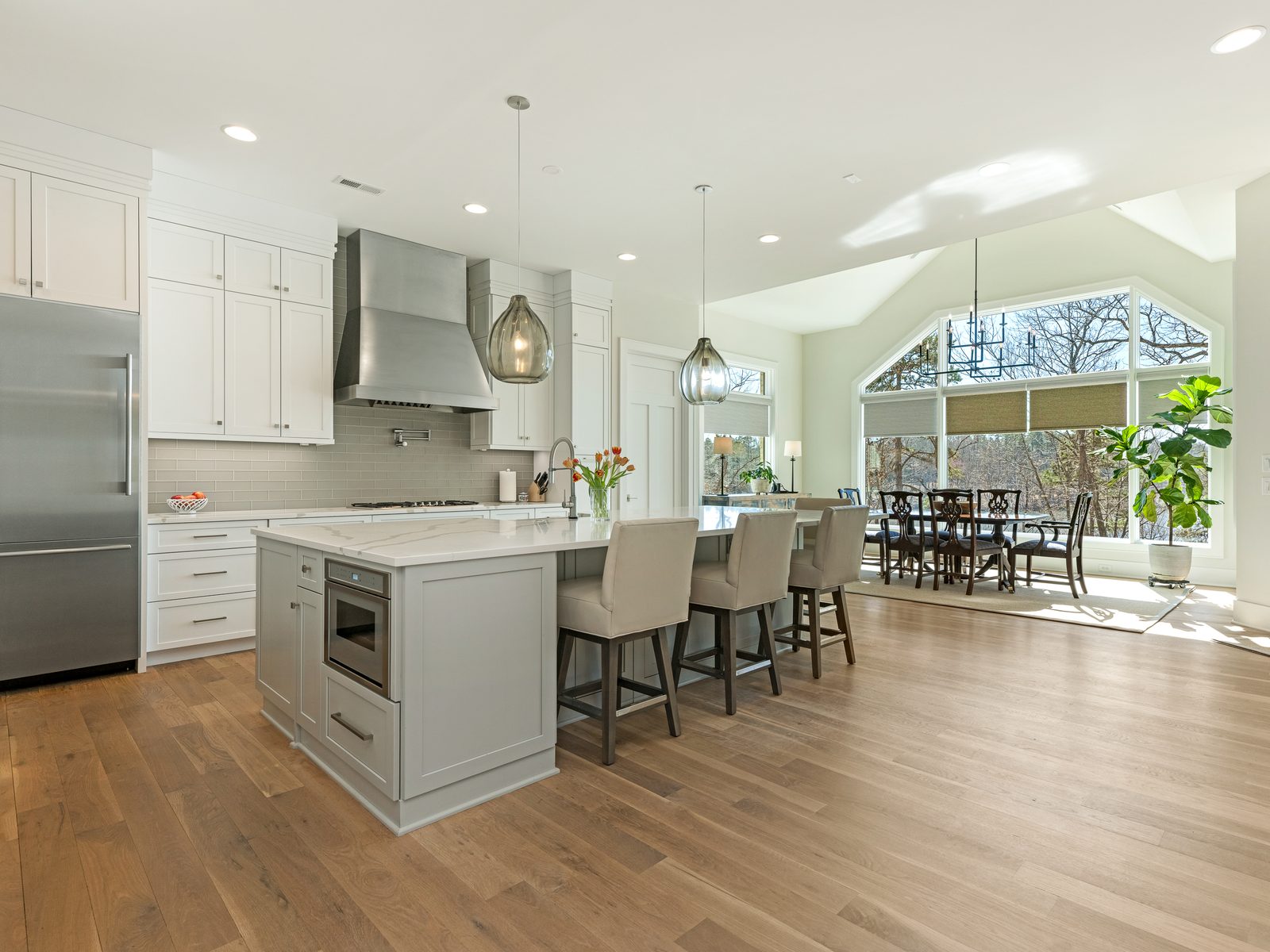 Lake View custom home in Lake Wylie — interior view, photograph 10 of 12