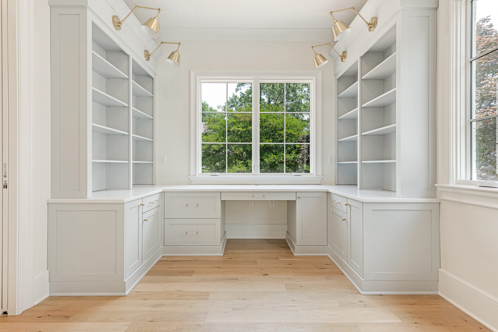 Sterling custom home in Myers Park — interior view, photograph 8 of 29