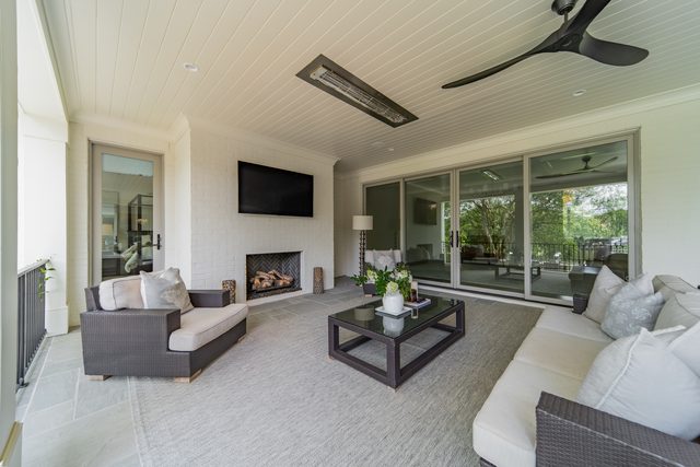 Waldon custom home in South Charlotte — interior view, photograph 129 of 166
