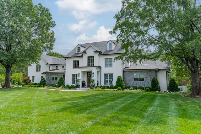 Waldon custom home in South Charlotte — exterior view, photograph 35 of 166