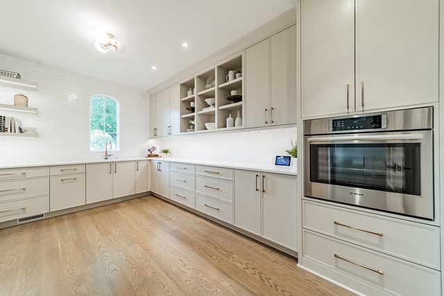 Waldon custom home in South Charlotte — interior view, photograph 75 of 166